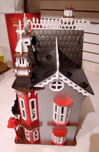 Fantasy Villa Dollhouse Kit Middlebury Homestead  R8 P105 R6